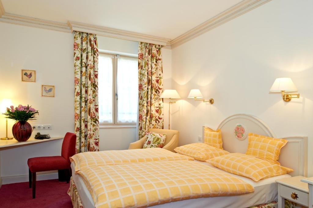 Chez Jean Hotel Saverne Room photo